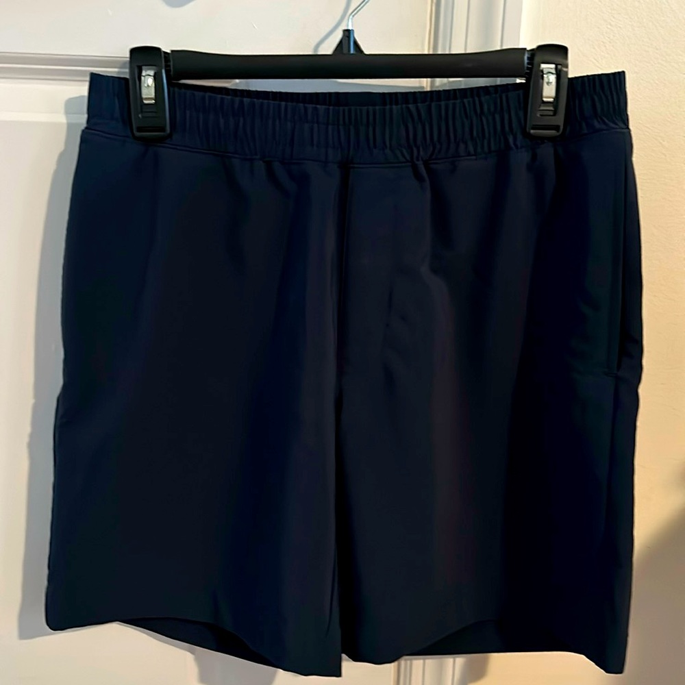 JCrew Flex Men’s Shorts.  Size Small.  7” inseam. Navy blue.